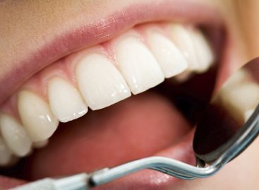 Dental health for seniors: What you should know about tooth decay