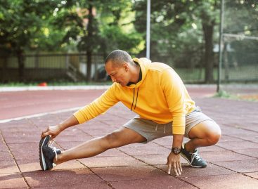 Effective Pre- & Post-Workout Stretches to Add to Your Daily Routine for Better Health